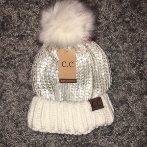 NWT C.C Beanie Hat in Ivory/Silver